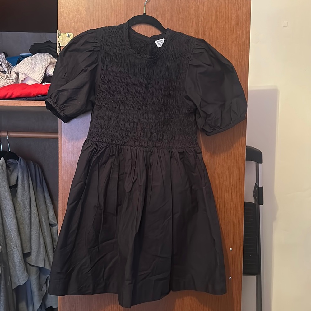 Black dress